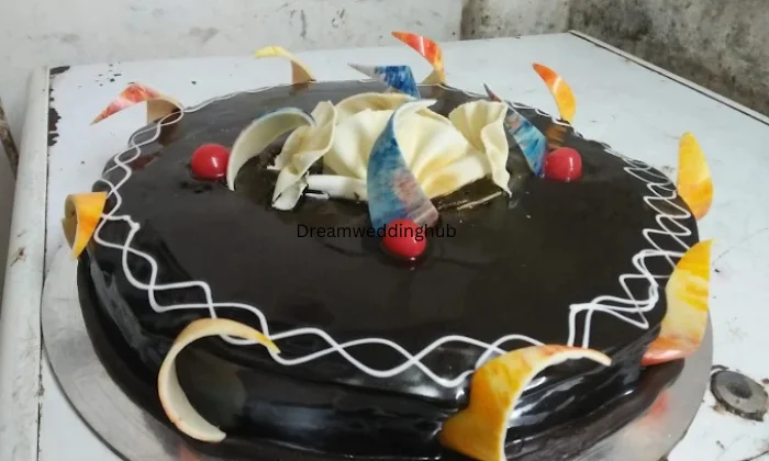 Pathak Bakers Ranikhet